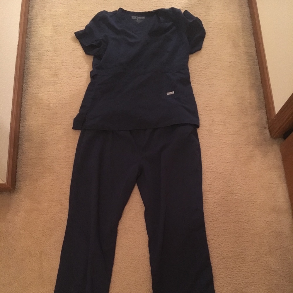 Greys anatomy navy blue scrub set